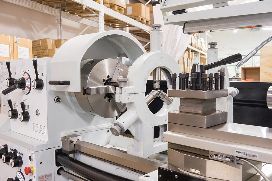 Станок токарно-винторезный STALEX C6251/3000