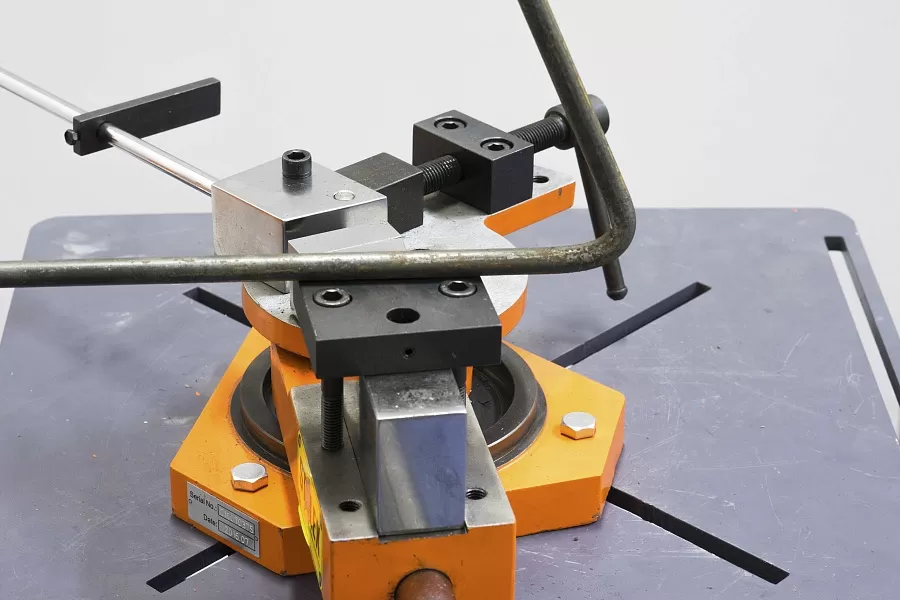 Инструмент ручной гибочный универсальный Stalex SBG-40